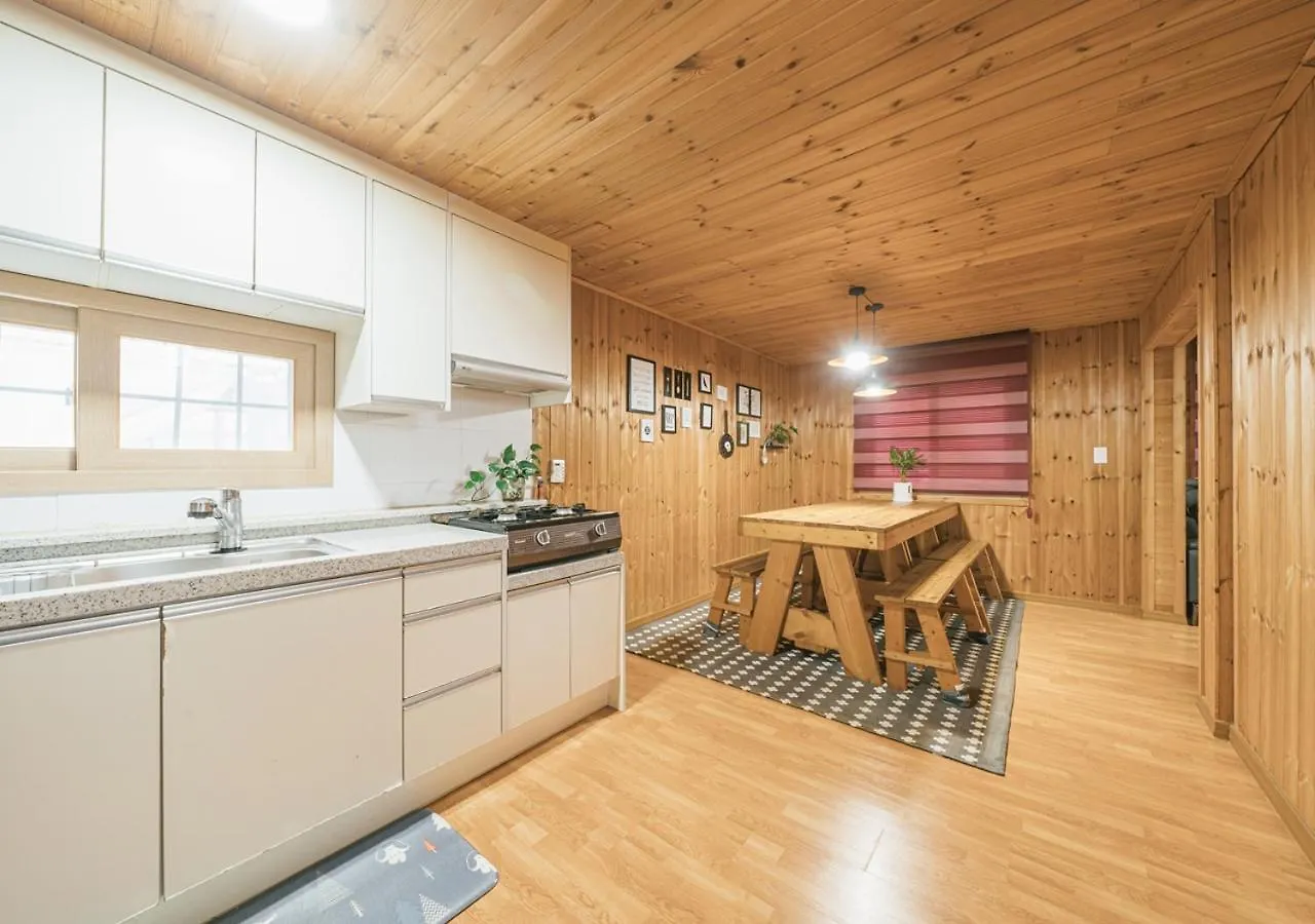 Ferienhaus Jeju Haepoomdal Pension Südkorea