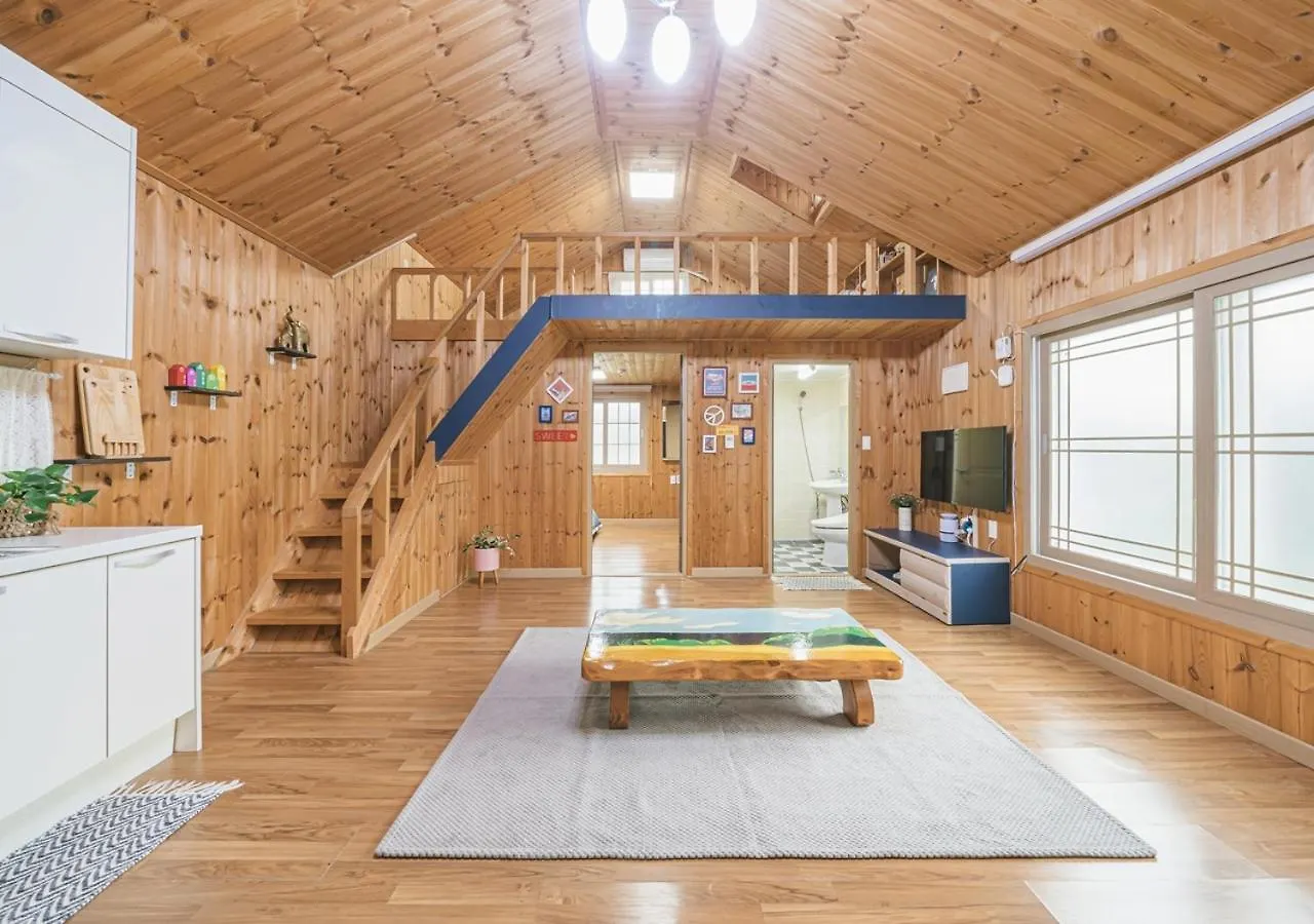 Jeju Haepoomdal Pension 0*,  韓国